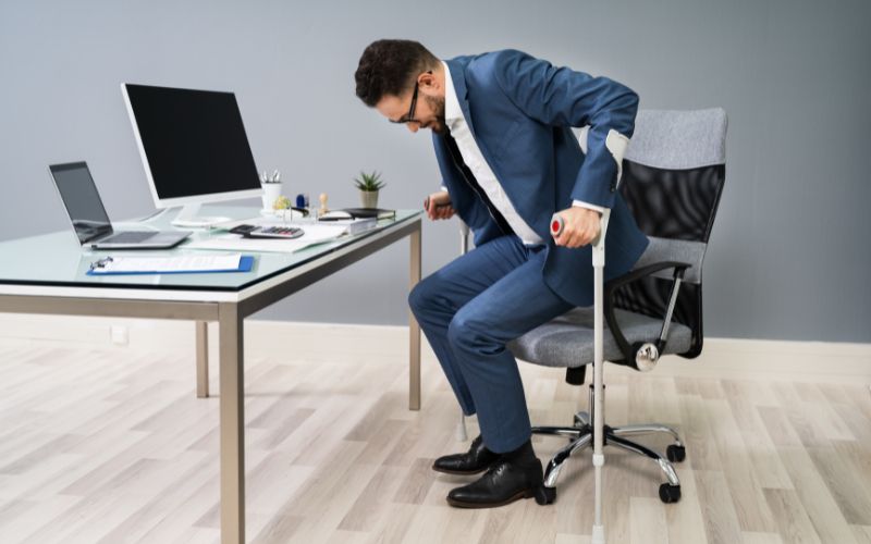 Ghế không còn phù hợp với vóc dáng hoặc tư thế làm việc